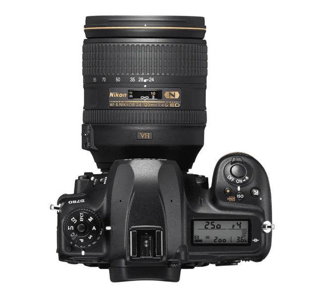 Nikon D780 con 24-120mm F4G VR