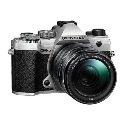 OM System OM-5 con 14-150mm F4-5.6 II – Kit de cámara mirrorless y objetivo (plata)