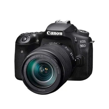 Canon EOS 90D con objetivo Canon EF-S 18-135mm f/3.5-5.6 IS USM