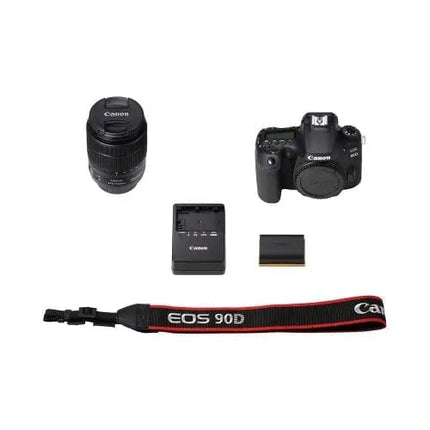 Canon EOS 90D con objetivo Canon EF-S 18-135mm f/3.5-5.6 IS USM