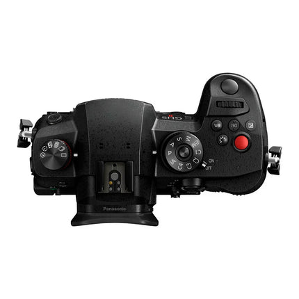 Panasonic DSLM LUMIX DC-GH5M2 con 12-60mm f/3.5-5.6